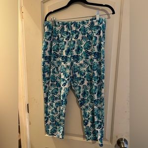 White capris with green flowers. Size 16 made by Terra and sky